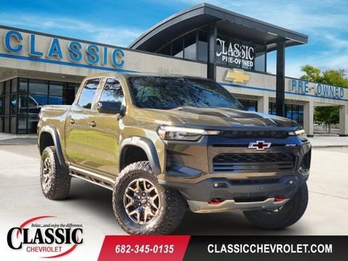 Used 2023 Chevrolet Colorado ZR2 w/ ZR2 Convenience Package III image 1
