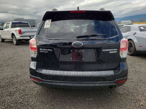 Used 2017 Subaru Forester 2.5i Touring image 4