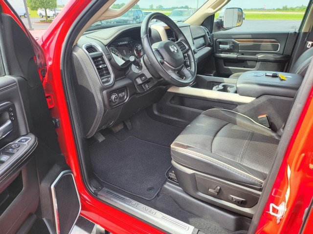 Used 2022 RAM 2500 Laramie AWD/4WD image 2