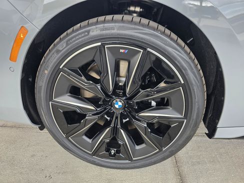 New 2026 BMW 740i w/ Executive Package RWD image 7