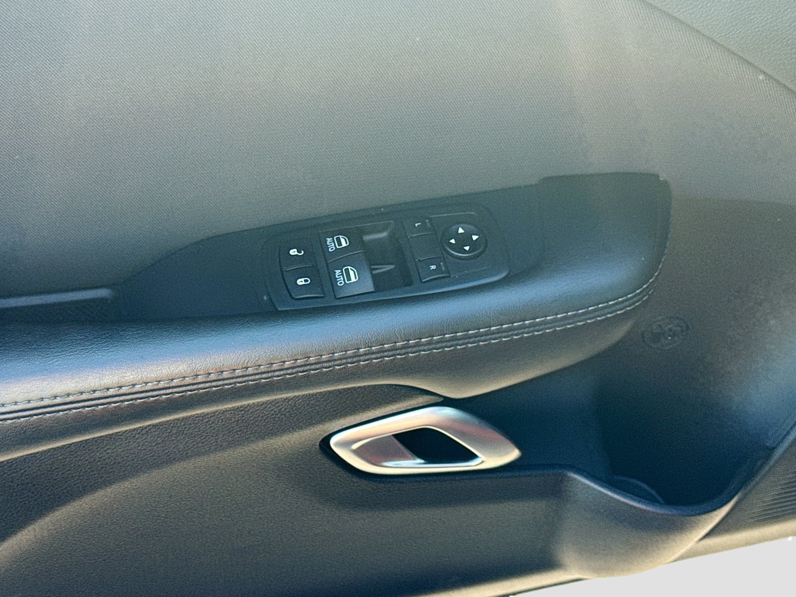 Used 2020 Dodge Challenger R/T Scat Pack RWD image 17