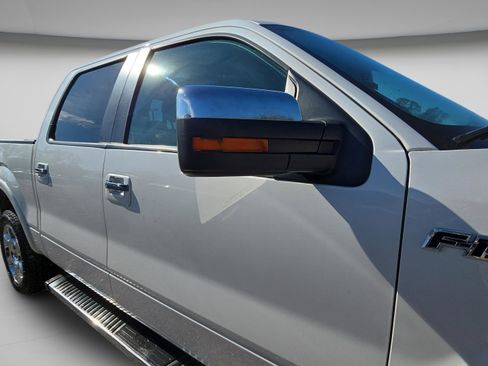 Used 2014 Ford F150 Lariat w/ Equipment Group 502A Luxury image 23