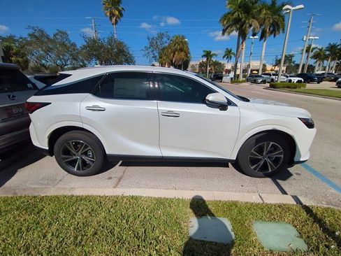 New 2026 Lexus RX 350 FWD image 4