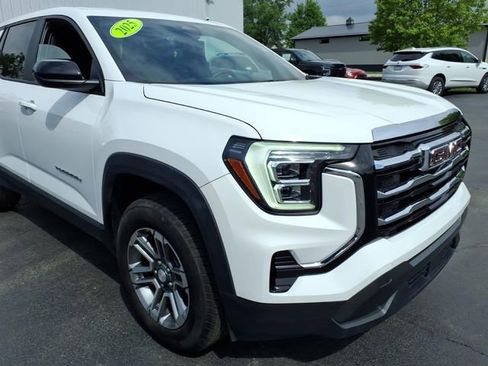 Used 2025 GMC Terrain Elevation AWD/4WD image 7