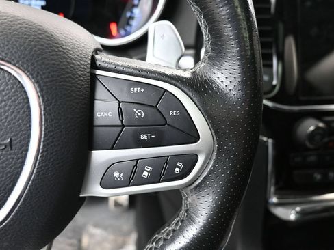 Used 2019 Jeep Grand Cherokee SRT w/ Trailer Tow Group IV AWD/4WD image 19
