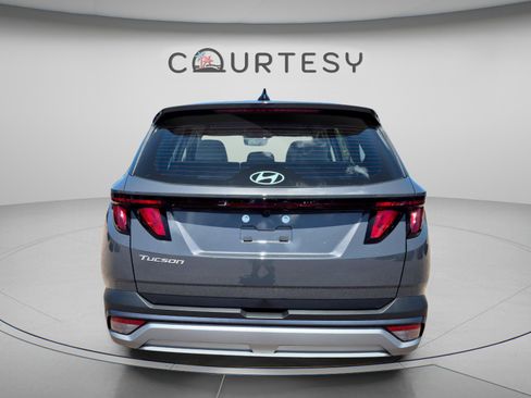New 2026 Hyundai Tucson SE FWD image 4