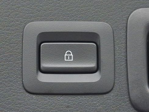 Used 2023 MAZDA CX-30 AWD 2.5 S w/ Select Package image 30