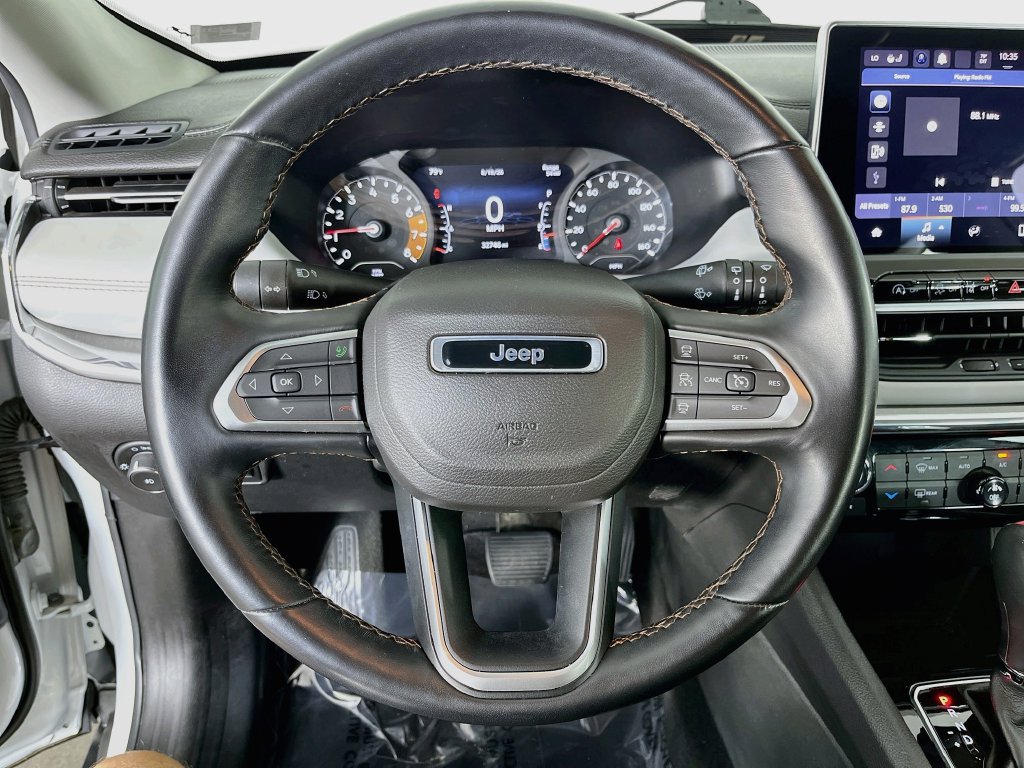Used 2022 Jeep Compass Limited AWD/4WD image 13