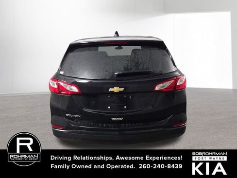 Used 2021 Chevrolet Equinox LS w/ LS Convenience Package image 8