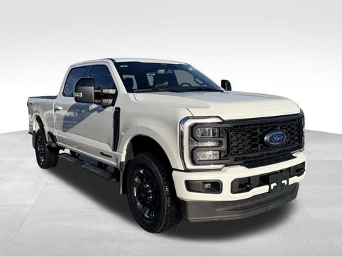 Used 2024 Ford F350 Lariat w/ Sport Appearance Package image 5