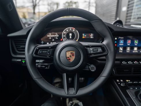 New 2026 Porsche 911 Carrera T image 13