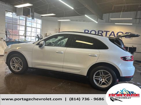 Used 2018 Porsche Macan image 2
