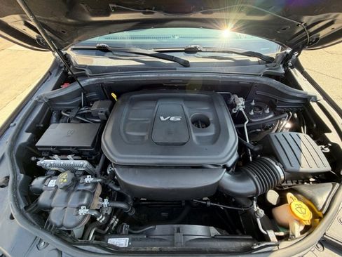 Used 2018 Jeep Grand Cherokee Limited RWD image 17