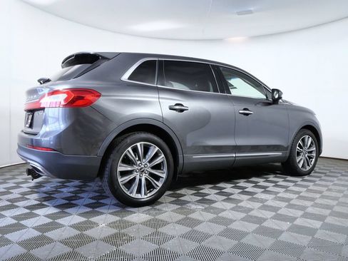 Used 2017 Lincoln MKX Reserve w/ Lincoln MKX Climate Package AWD/4WD image 8