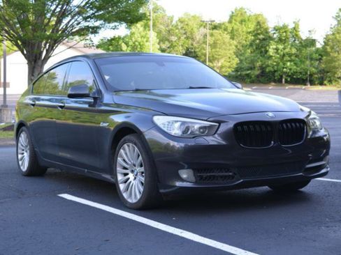 Used 2010 BMW 535i Gran Turismo RWD image 3
