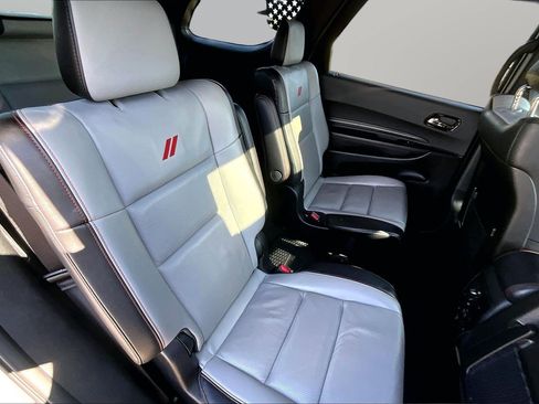 Used 2023 Dodge Durango R/T w/ Tow 'N Go Package AWD/4WD image 17