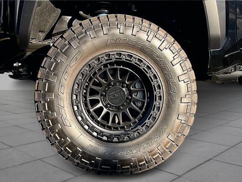 New 2025 Toyota Tacoma TRD Off-Road image 11