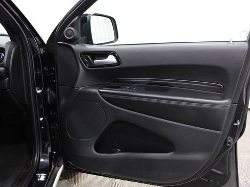 Used 2024 Dodge Durango SXT image 32