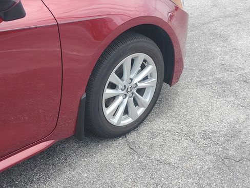 Certified 2023 Toyota Corolla LE w/ LE Convenience Package FWD image 7