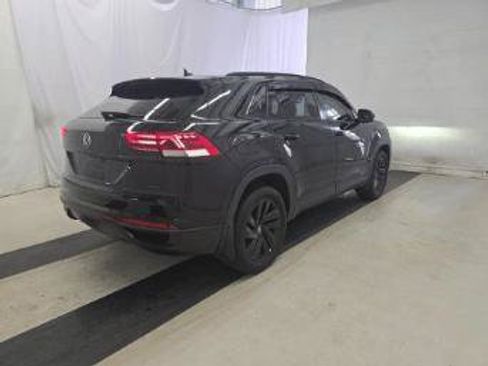 Used 2023 Volkswagen Atlas Cross Sport SE w/ Panoramic Sunroof Package AWD/4WD image 4