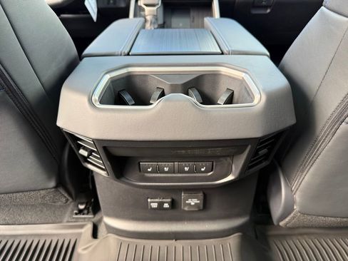 New 2026 Toyota Tundra Platinum image 38