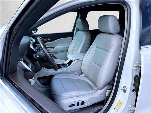 Used 2020 GMC Acadia SLT FWD image 27