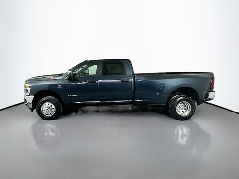 New 2026 RAM 3500 Big Horn AWD/4WD image 4