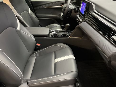 Certified 2025 Toyota Camry SE image 35