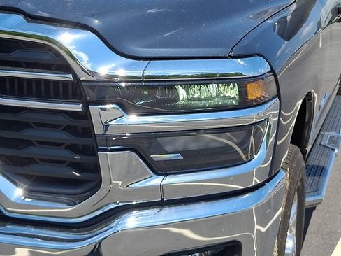 Used 2026 RAM 2500 Big Horn AWD/4WD image 9