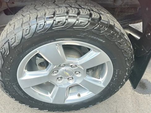 Used 2014 Chevrolet Silverado 1500 LTZ Z71 w/ LTZ Plus Package AWD/4WD image 19
