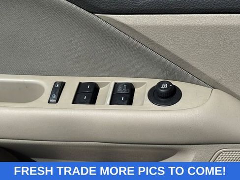 Used 2011 Ford Fusion SE w/ 202A Rapid Spec Order Code FWD image 27