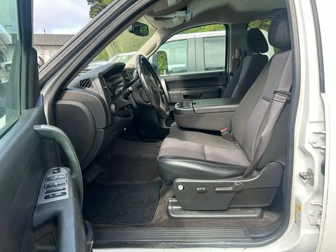 Used 2014 GMC Sierra 2500 SLE w/ SLE Preferred Package AWD/4WD image 14