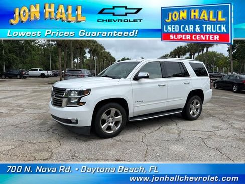 Used 2018 Chevrolet Tahoe Premier RWD image 2