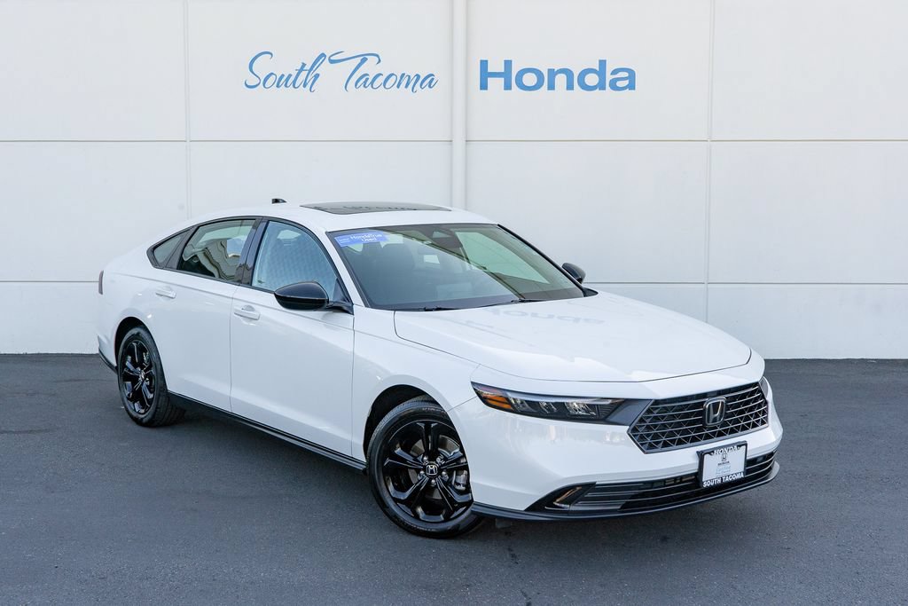 Certified 2025 Honda Accord SE image 2
