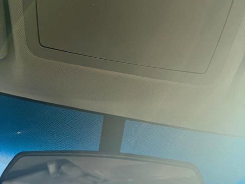 Used 2014 Toyota Camry LE image 32