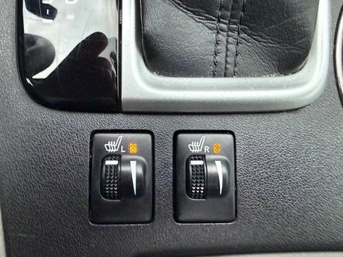 Used 2016 Toyota Highlander XLE image 21