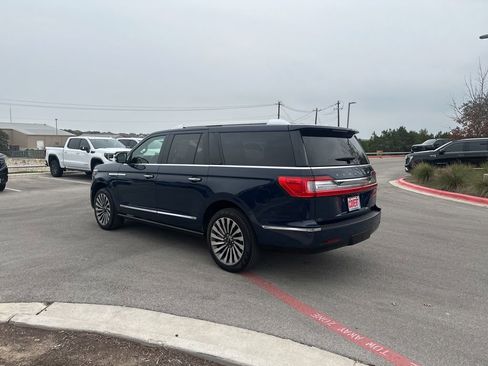 Used 2019 Lincoln Navigator L Reserve image 6