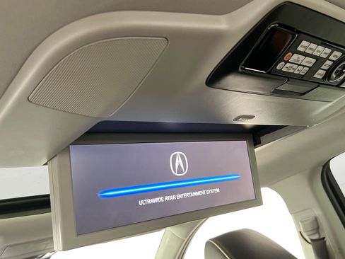 Used 2017 Acura MDX SH-AWD image 26