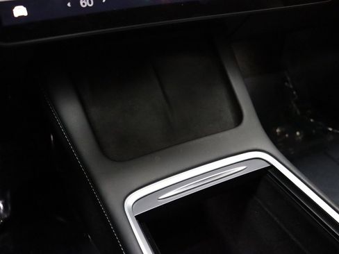 Used 2023 Tesla Model 3 Standard Range image 40