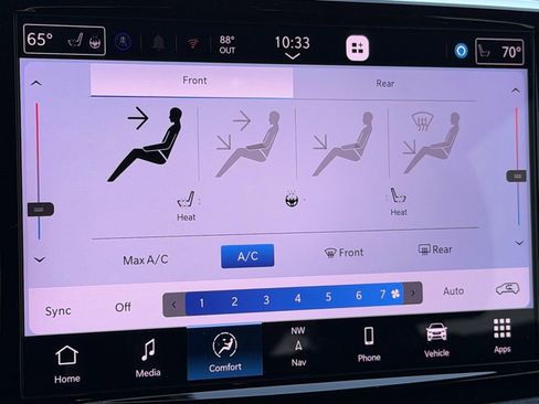 Used 2024 Chrysler Pacifica Select image 22