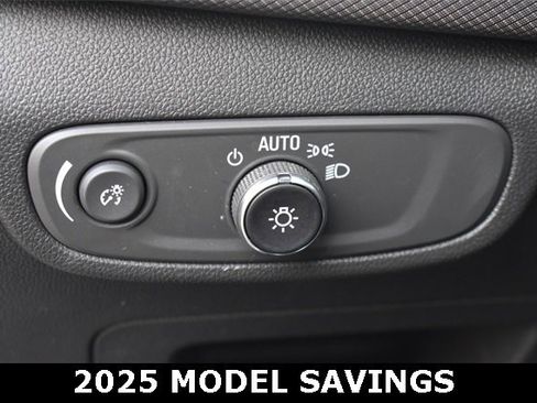 New 2025 Chevrolet TrailBlazer RS w/ Convenience Package image 27