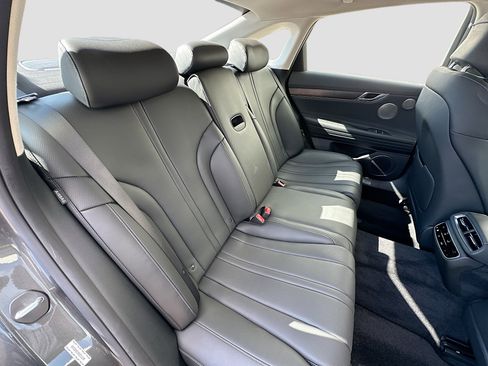 Used 2024 Genesis G80 2.5T w/ Advanced Package image 31