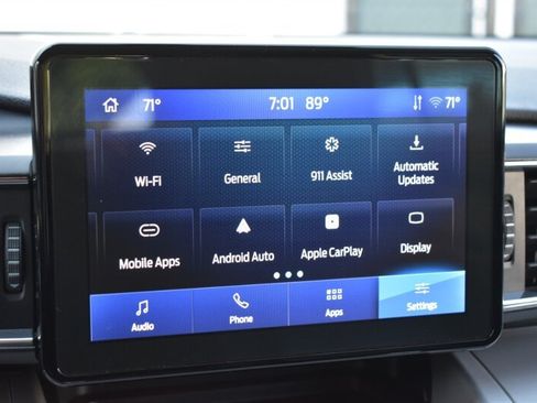 Used 2024 Ford Explorer XLT w/ Equipment Group 202A AWD/4WD image 23