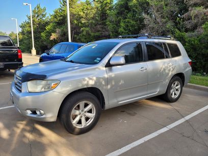 Used 2010 Toyota Highlander SE