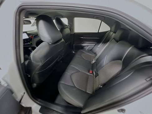 Used 2023 Toyota Camry XLE image 29