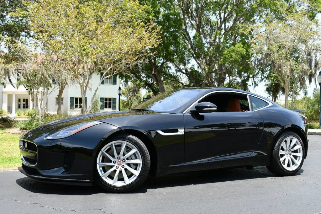 Used 2018 Jaguar F-TYPE Coupe RWD image 2