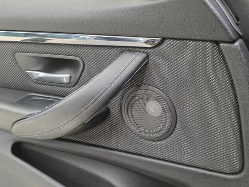 Used 2018 BMW M4 Coupe RWD image 19
