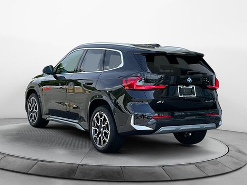 Certified 2025 BMW X1 xDrive28i w/ Technology Package image 5