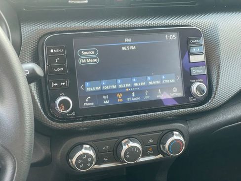 Certified 2024 Nissan Kicks SV image 19