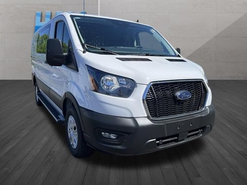 Used 2025 Ford Transit 250 Low Roof w/ Exterior Upgrade Package RWD image 7